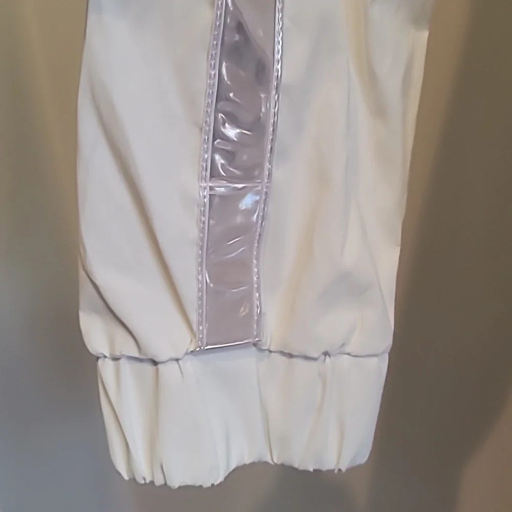 Reflective Rainsuit/romper | L - Picture 2 of 9